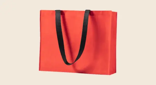 Bolsas personalizadas: bolsa roja con asas negras