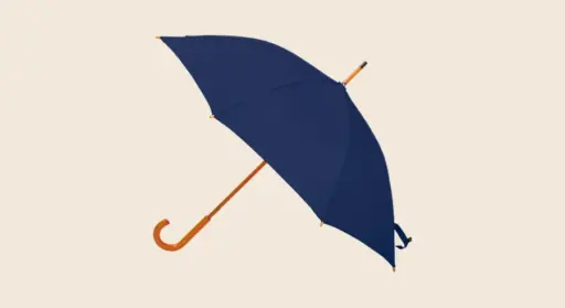 Lluvia y frío: paraguas azul marino con mango de madera