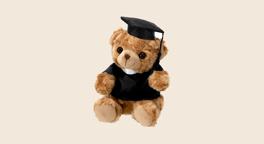 Regalos de fin de curso para alumnos: osito de peluche con toga y birrete de graduación