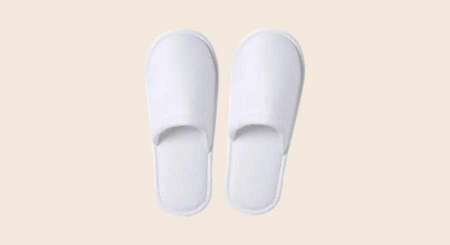 Zapatillas de hotel personalizadas: par de zapatillas blancas de algodón con interior acolchado